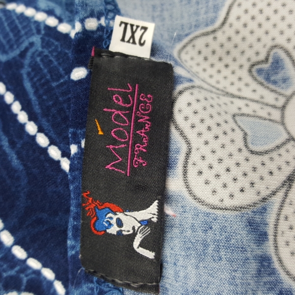 MÓDEL FRANCE Blue & White Stylized Floral Top (2XL) - Picture 9 of 11